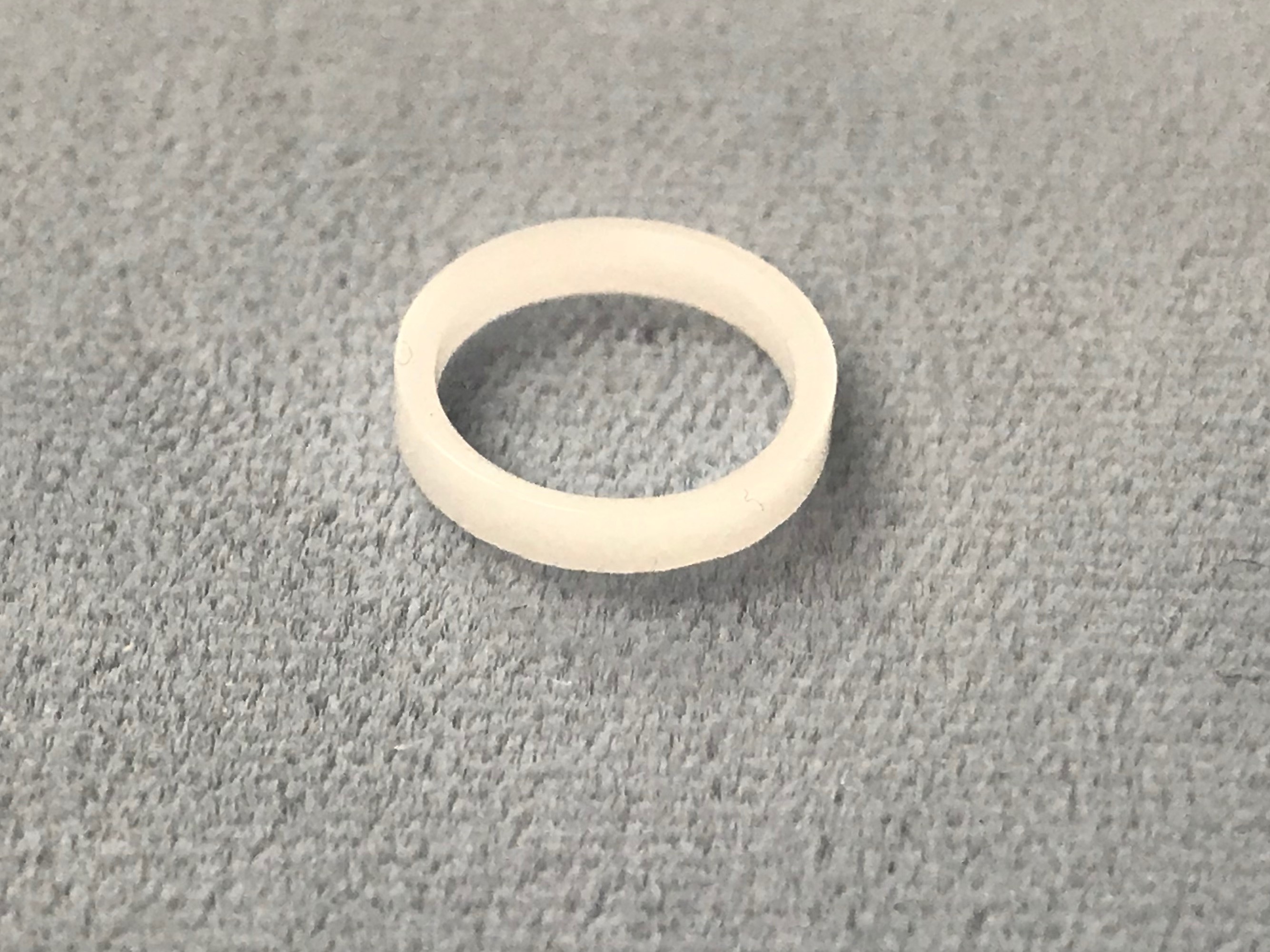 Cosm. Ring White 11 x 9.0 x 2.20 (M3G) Cosm. Ring White 11 x 9.0 x 2.20 (M3G)