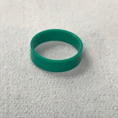 Cosm. Ring Green 11 x 10 x 3.0