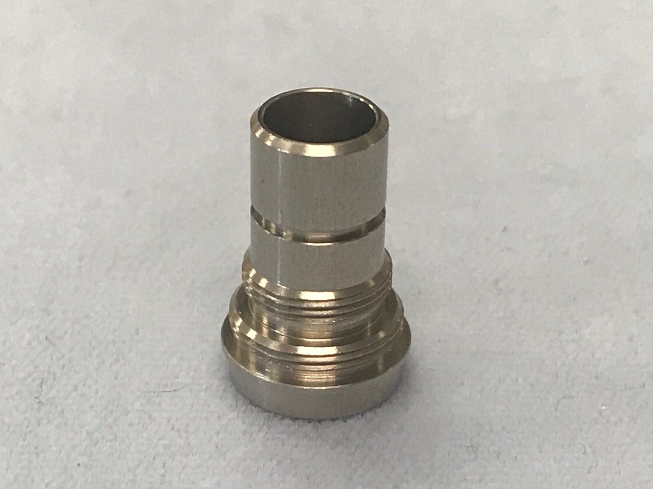 Storz Light Post Compatible (adapts to cystoscopes and arthroscopes)