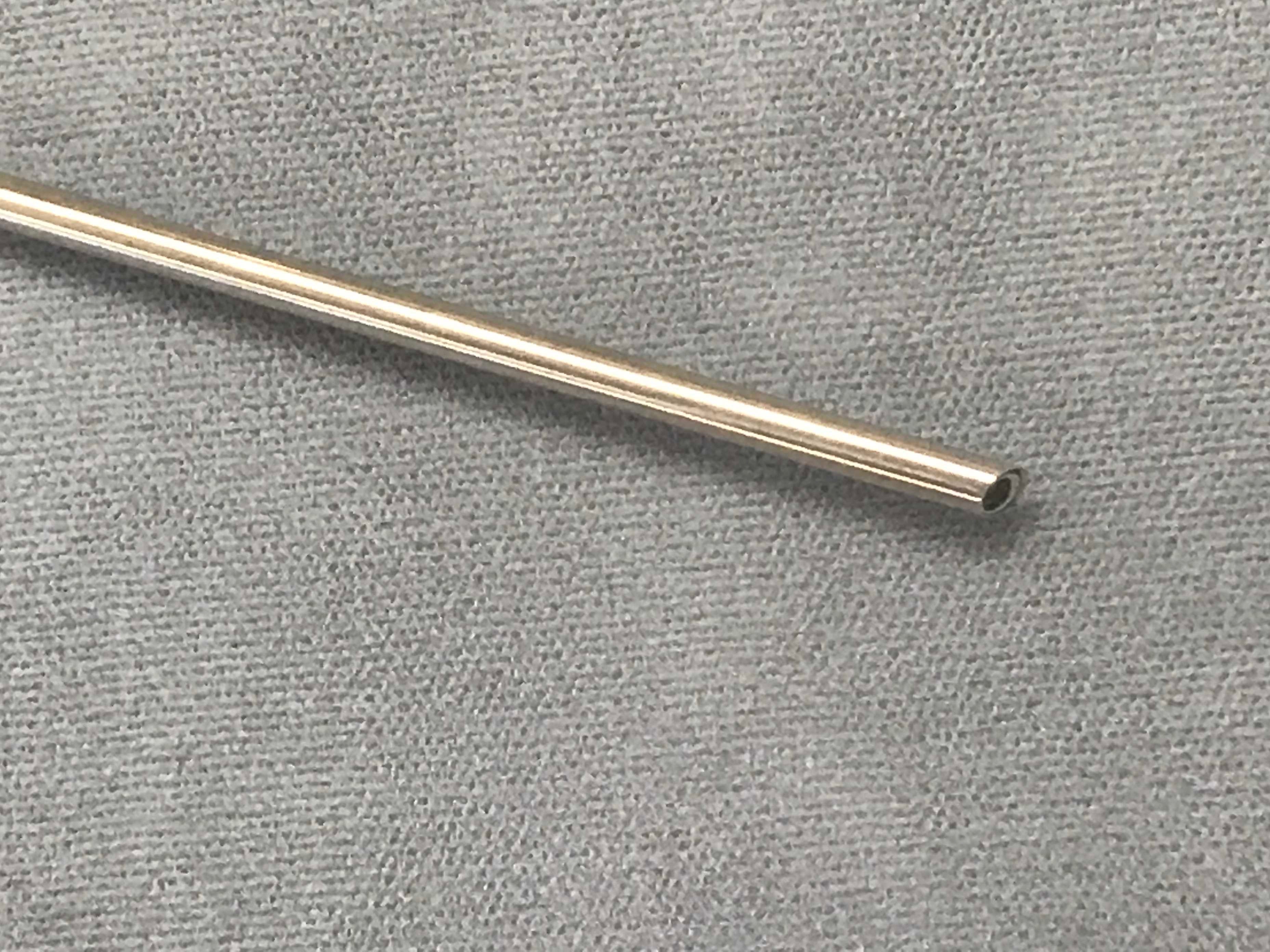 Prefibered Tube Ø 2.90 30° (compatible with Stryker 502-729-030) Prefibered Tube Ø 2.90 30° (compatible with Stryker 502-729-030)