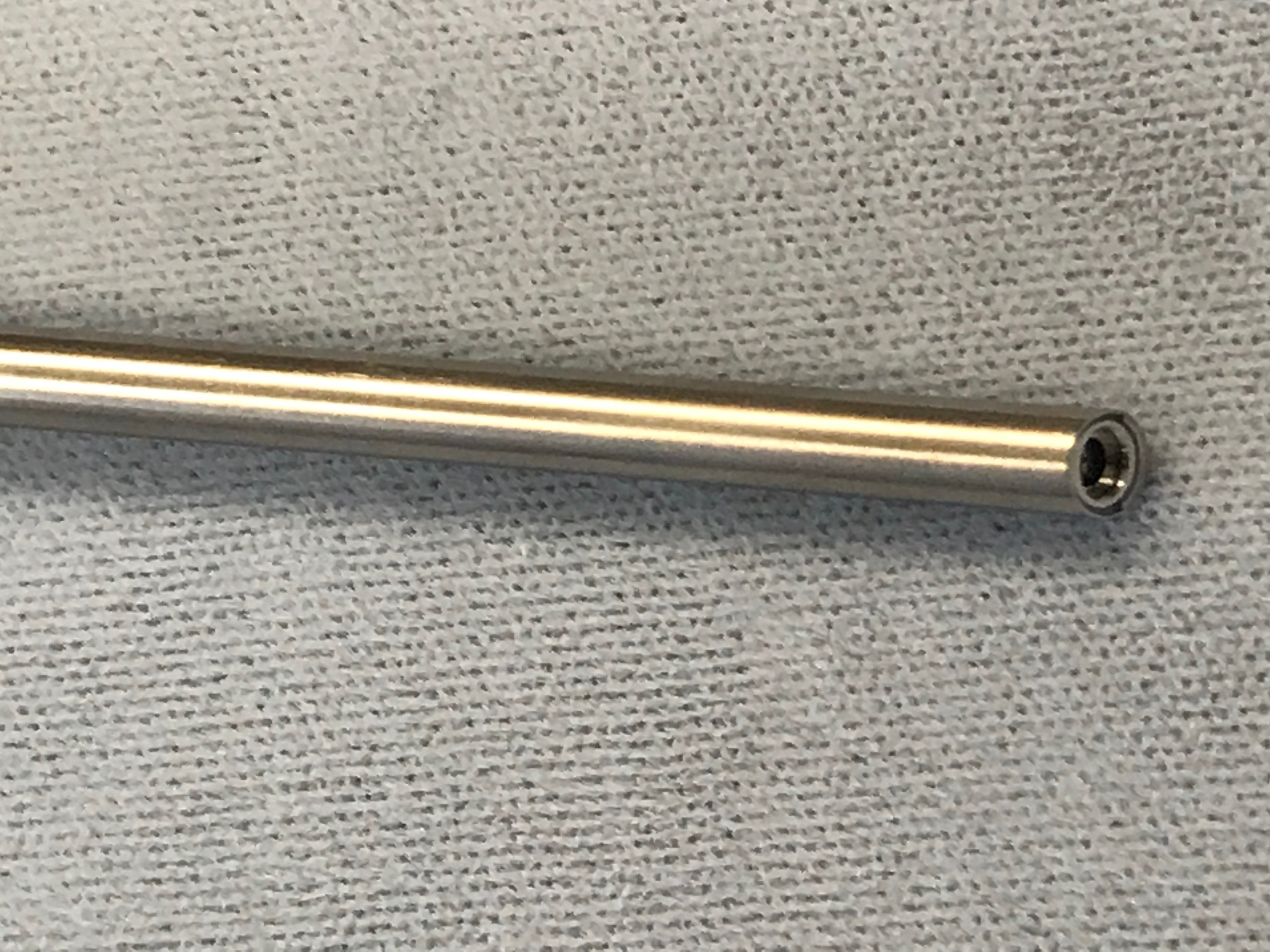 Prefibered Tube Ø 4.00 30° (compatible with Stryker 502-104-030) Prefibered Tube Ø 4.00 30° (compatible with Stryker 502-104-030)