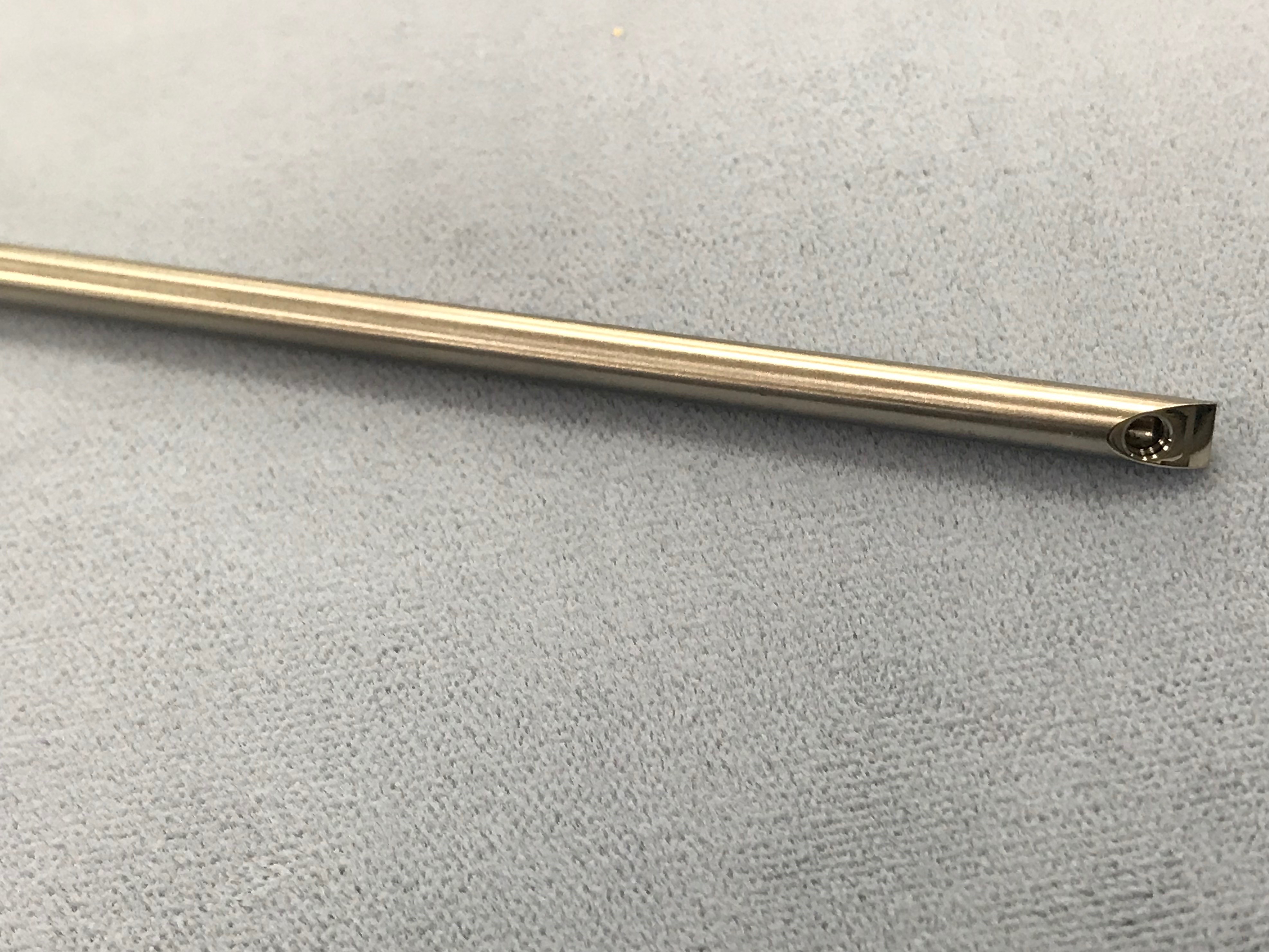 Prefibered Tube Ø 4.00 70° (compatible with Stryker 502-677-070) Prefibered Tube Ø 4.00 70° (compatible with Stryker 502-677-070)